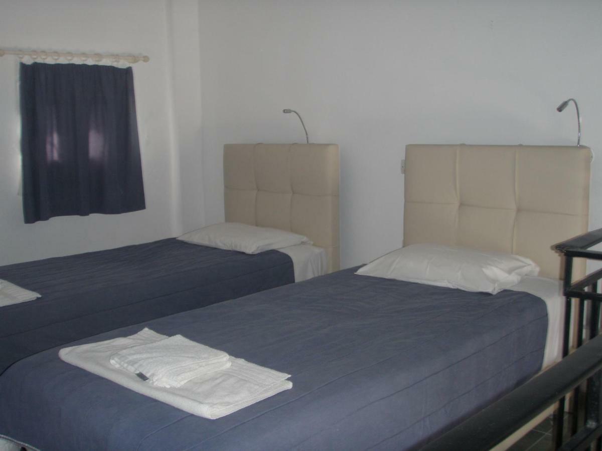 Umbrella Beach Apartments Kávos Dış mekan fotoğraf